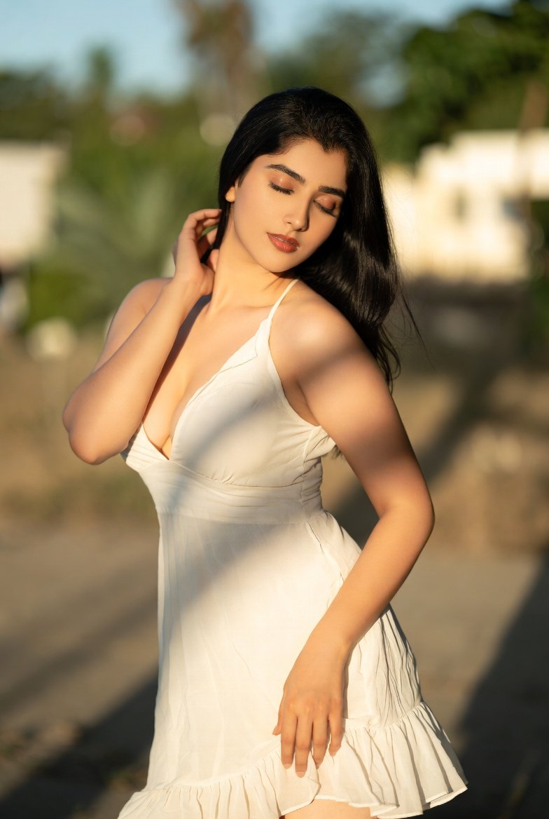 Alina Oberoi